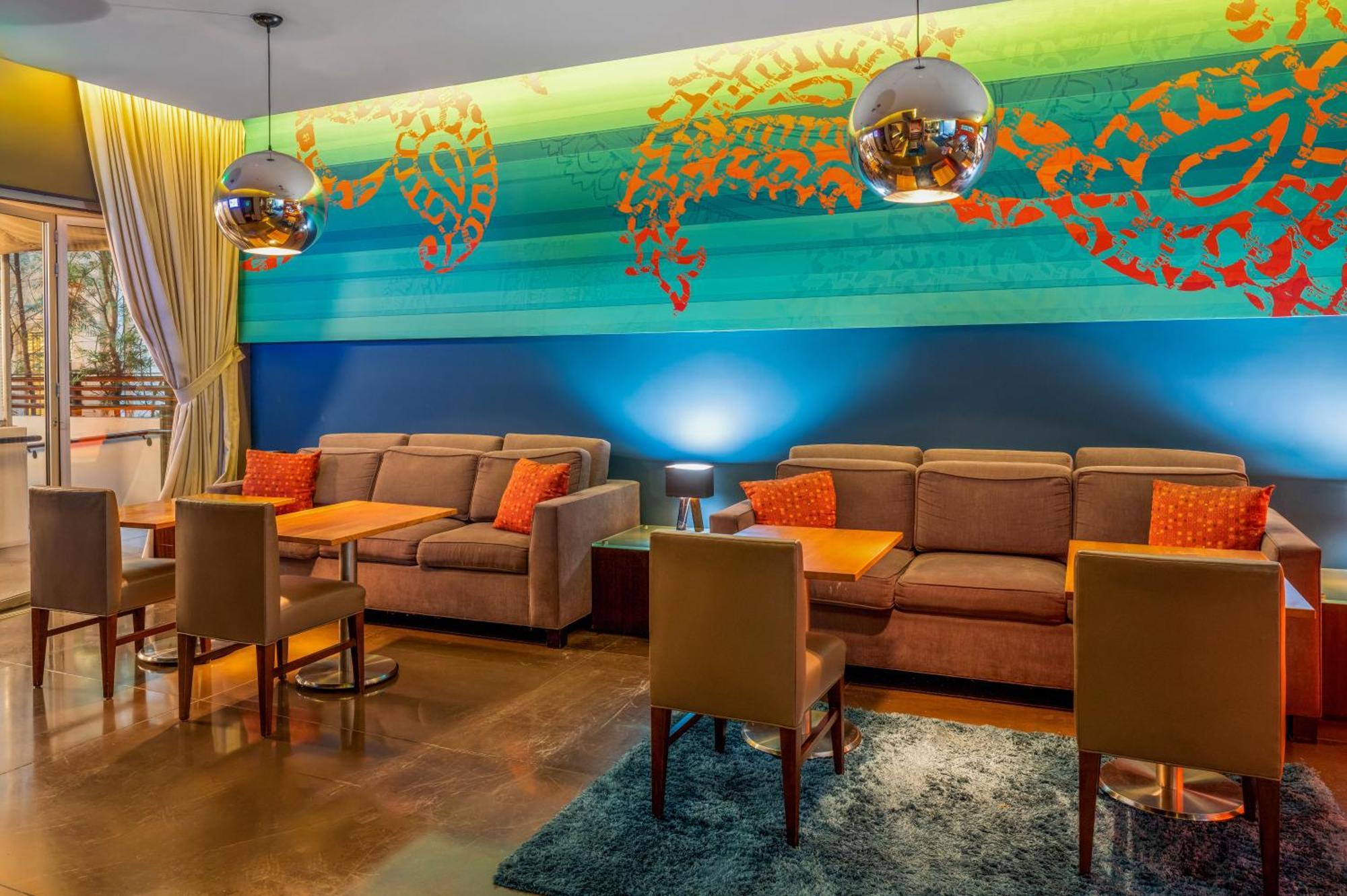 Sirtaj - Beverly Hills Los Angeles Dış mekan fotoğraf