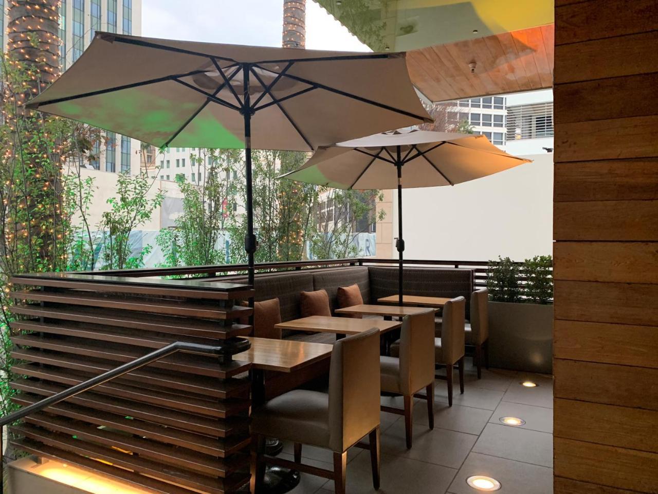 Sirtaj - Beverly Hills Los Angeles Dış mekan fotoğraf